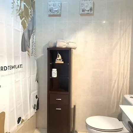 A Cozy Staying In The Heart Of Lanzarote. Tatil Evi