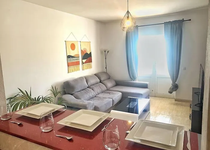 A Cozy Staying In The Heart Of Lanzarote. Nyaraló San Bartolomé